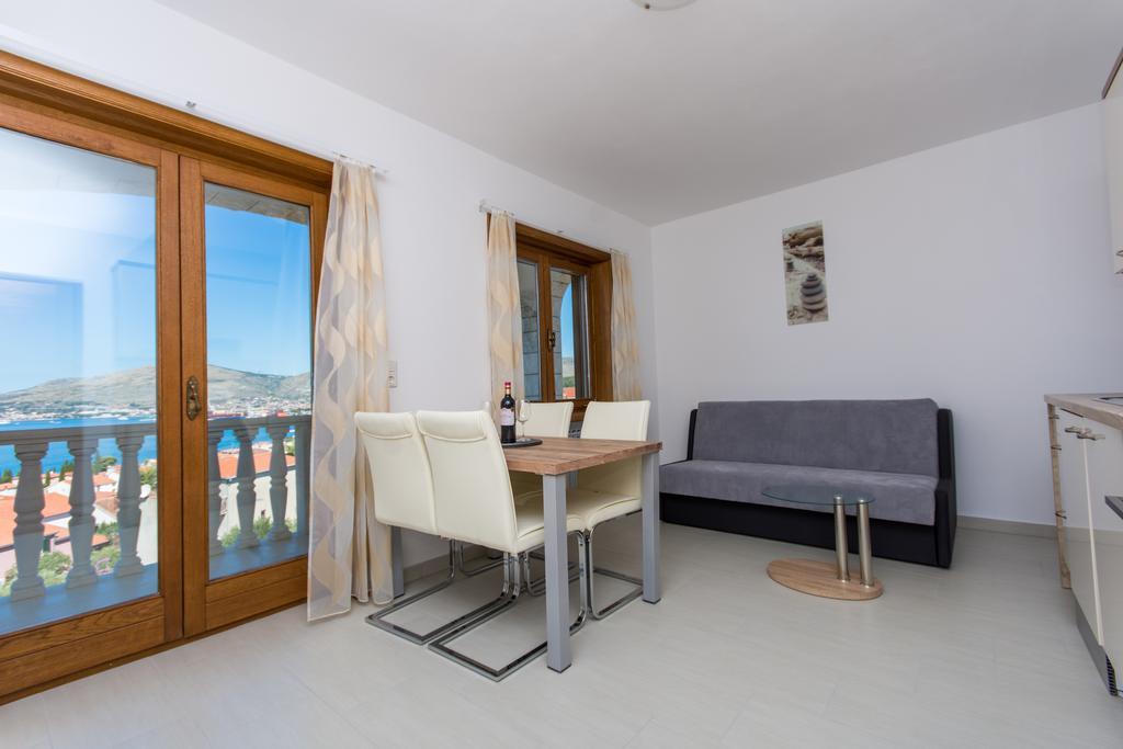 Apartment Bisera Trogir