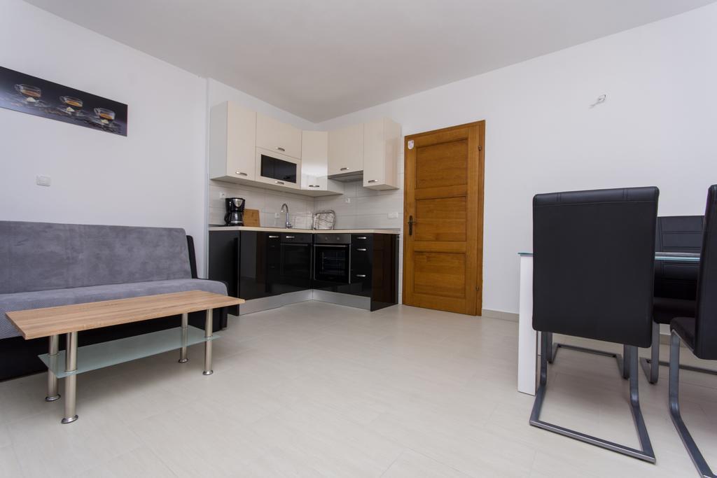 Apartment Bisera