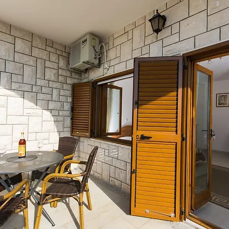 Apartments Bisera Trogir Exterior foto